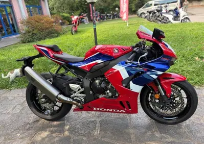 Honda CBR 1000 RR-R Fireblade (2024 - 26) - Annuncio 10074401