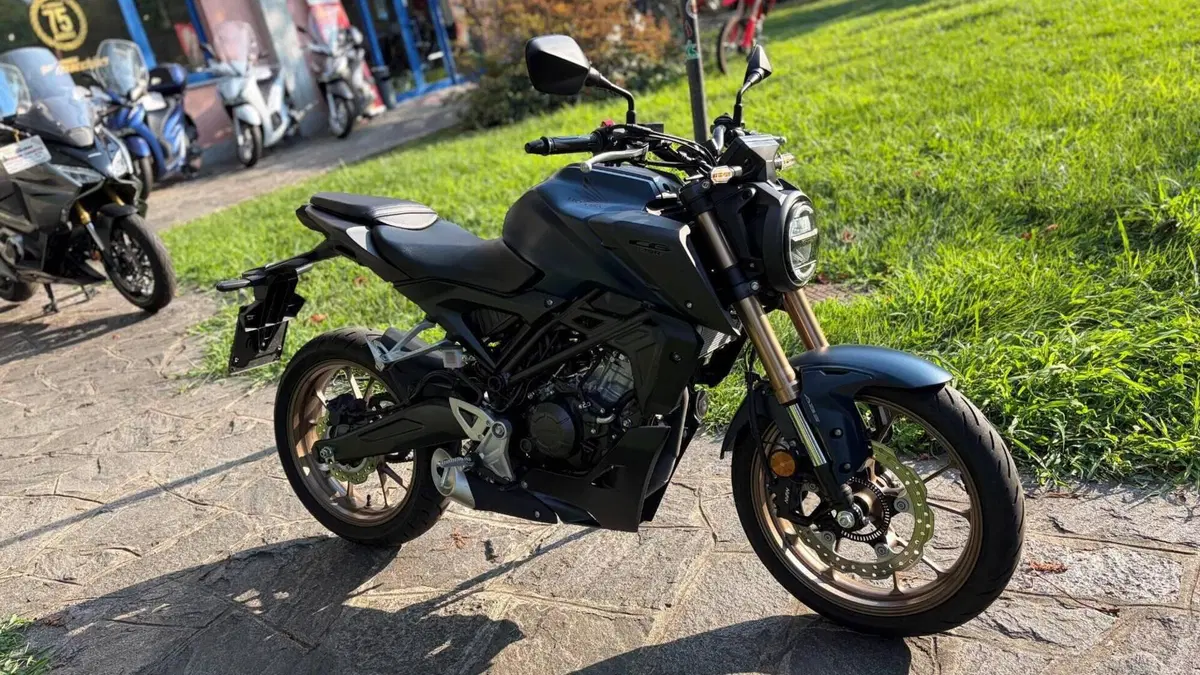 Honda CB 125 R (2021 - 23)  (4)