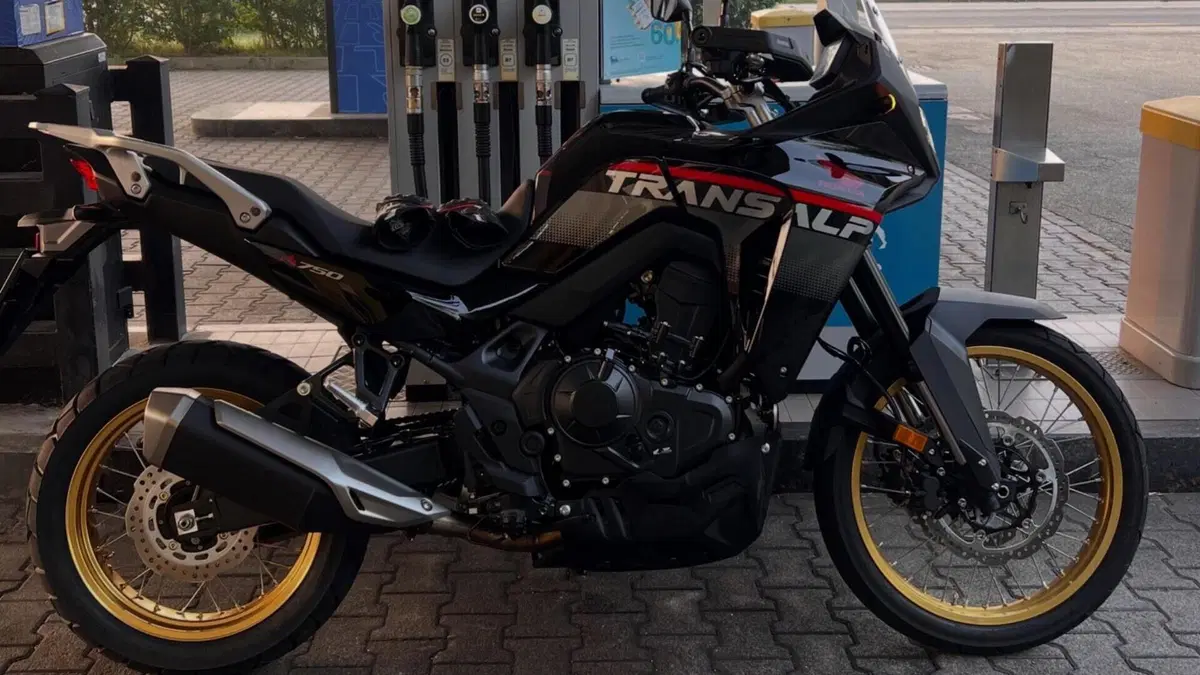 Honda Transalp XL750 (2025) 