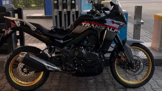 Honda Transalp XL750 (2025) usata