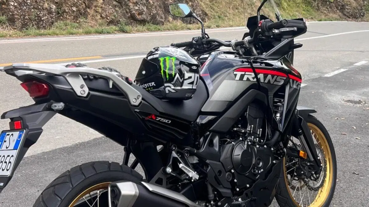 Honda Transalp XL750 (2025)  (4)