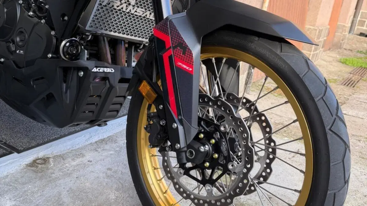 Honda Transalp XL750 (2025)  (8)