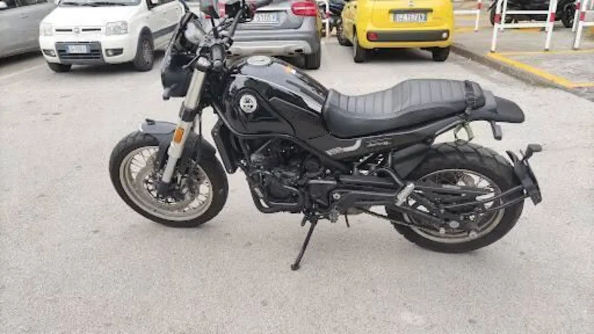 Benelli Leoncino 500 Trail (2021 - 26)  (6)