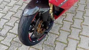 MV Agusta F4 1000 RR (2010 - 11)  (12)