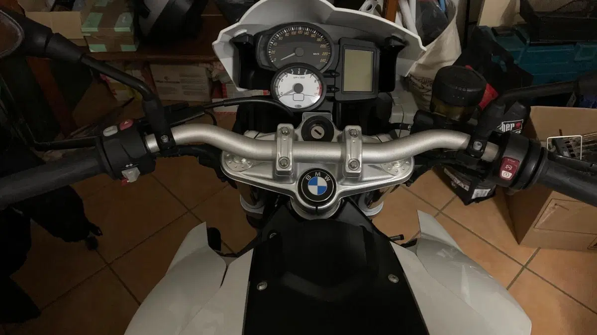 Bmw F 800 R (2012 - 14)  (6)