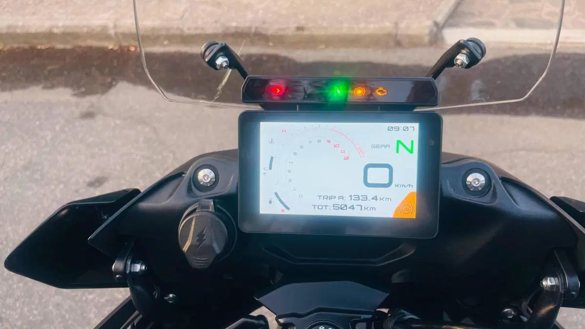 Benelli TRK 702X (2023 - 25)  (2)