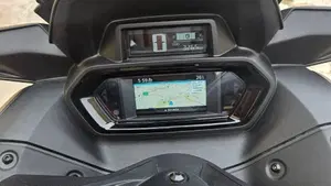 Yamaha X-Max 300 Tech Max (2025 - 26)  (7)