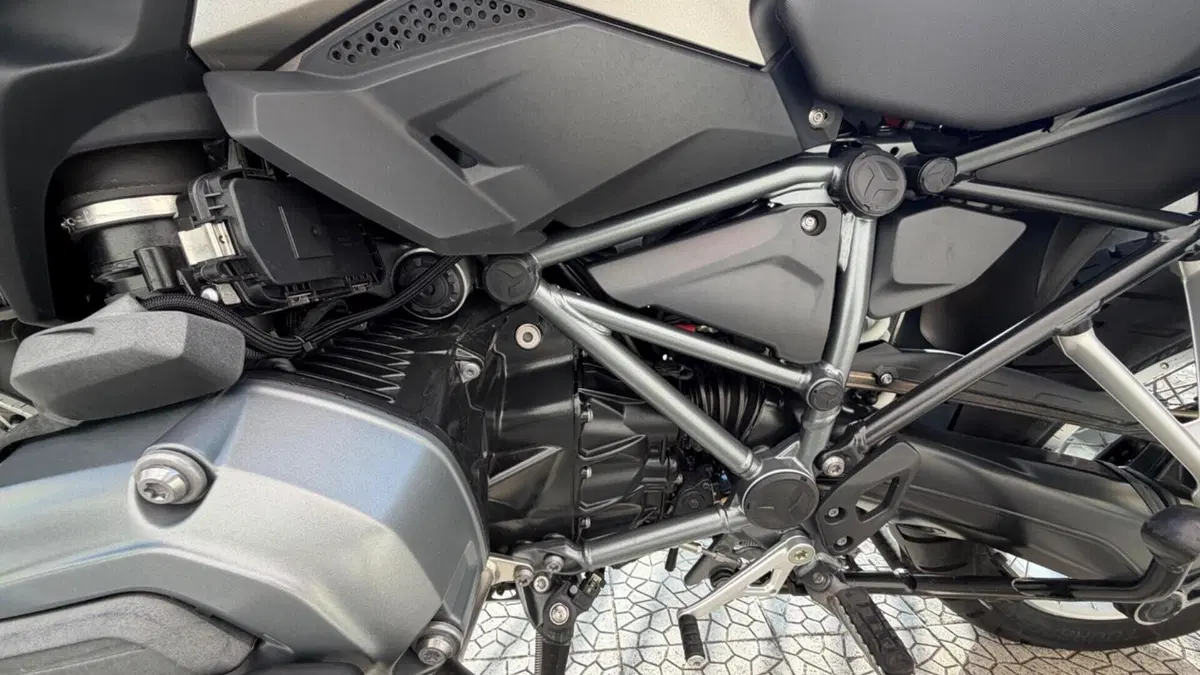 Bmw R 1200 GS (2017 - 18)  (9)