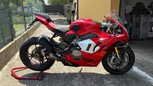 Ducati Panigale V4 S (2022 - 24)  (3)