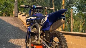 Yamaha YZ 250 F (2022)  (3)