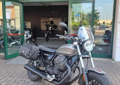 Moto Guzzi V9 Bobber (2016 - 18) - Annuncio 10074543