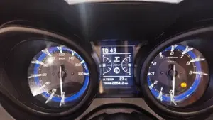 Yamaha T-Max 560 (2020 - 21)  (5)