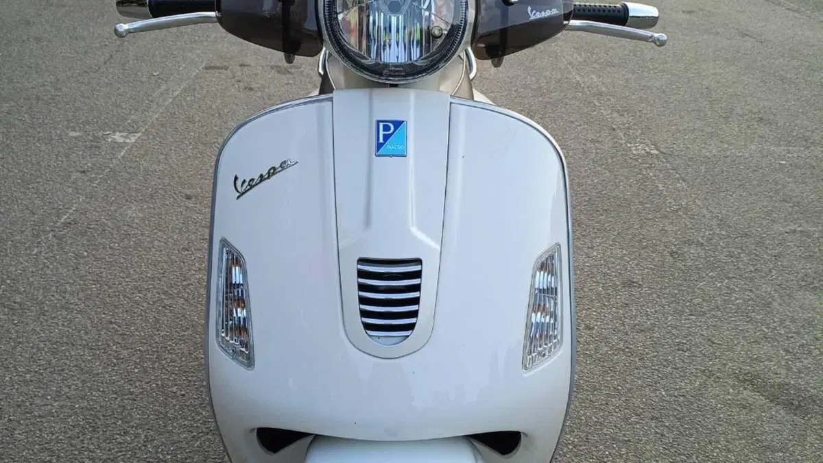 Vespa GTS 300 Super (2008 - 16) 