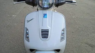 Vespa GTS 300 Super (2008 - 16) usata