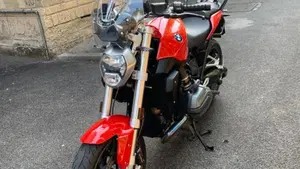 Bmw R 1200 R (2017 - 18)  (2)