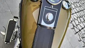 Harley-Davidson 1584 Deluxe (2007 - 08) - FLSTN  (12)