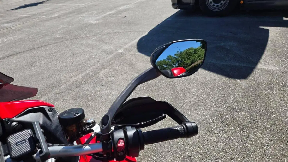 Ducati Multistrada V4 S (2021 - 24)  (12)