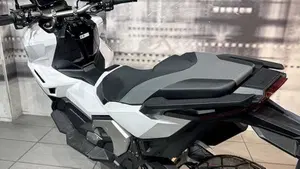 Honda X-ADV 750 (2025 - 26)  (5)