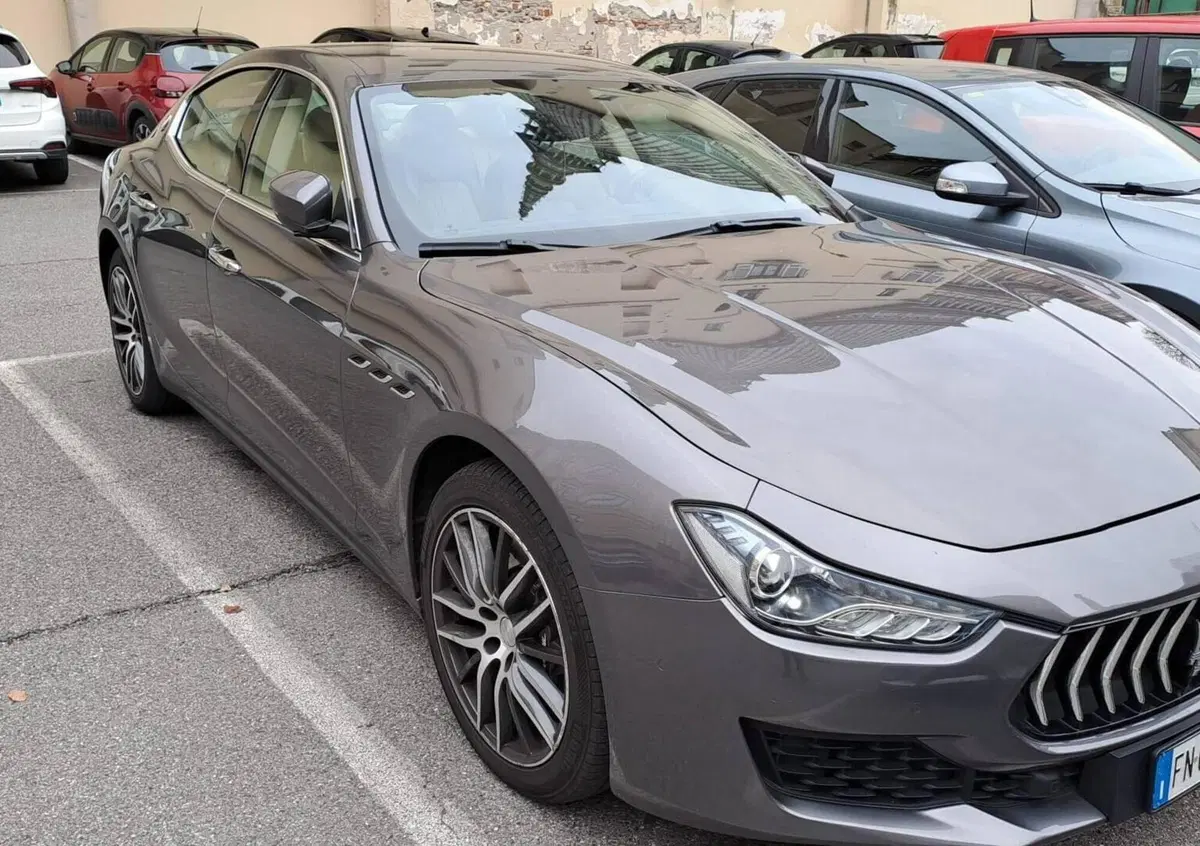 Maserati Ghibli Ghibli V6