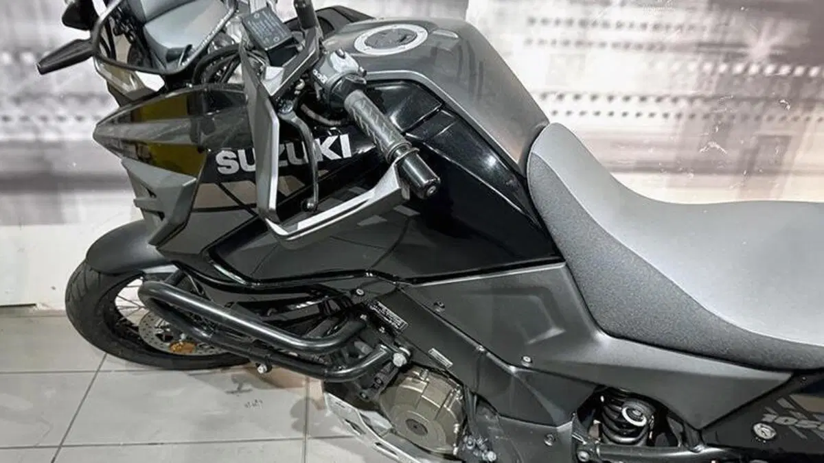 Suzuki V-Strom 1050 (2020 - 21)  (8)