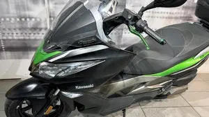 Kawasaki J 300 ABS (2014 - 16)  (4)