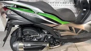 Kawasaki J 300 ABS (2014 - 16)  (6)