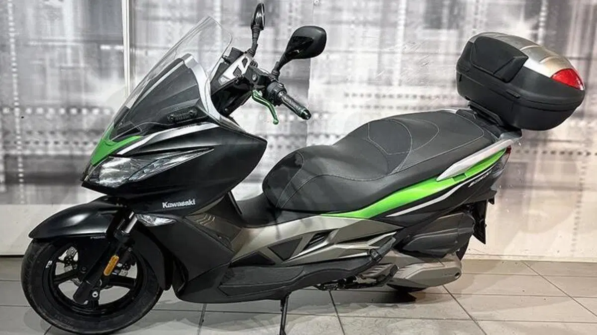 Kawasaki J 300 ABS (2014 - 16)  (7)