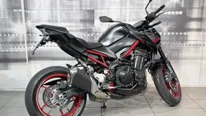 Kawasaki Z 900 A2 (2021 - 24)  (7)