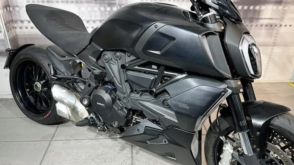 Ducati Diavel 1260 (2021 - 22)  (3)