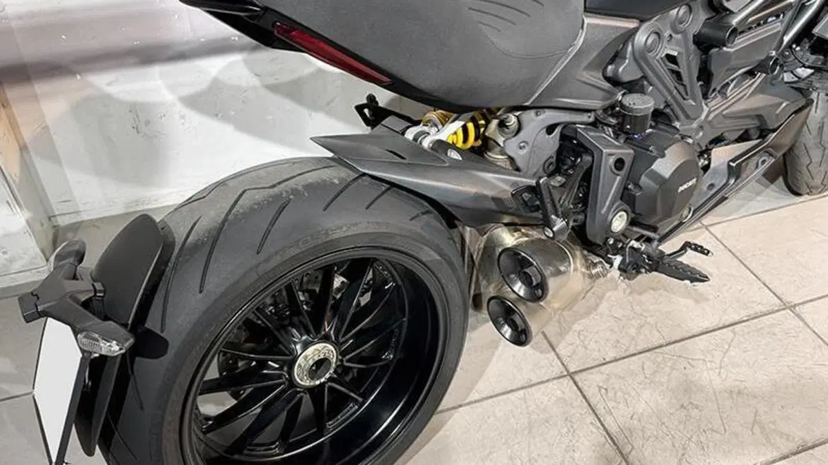Ducati Diavel 1260 (2021 - 22)  (6)