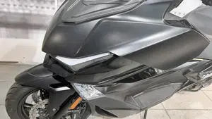Kymco Xciting VS 400i (2023 - 26)  (2)