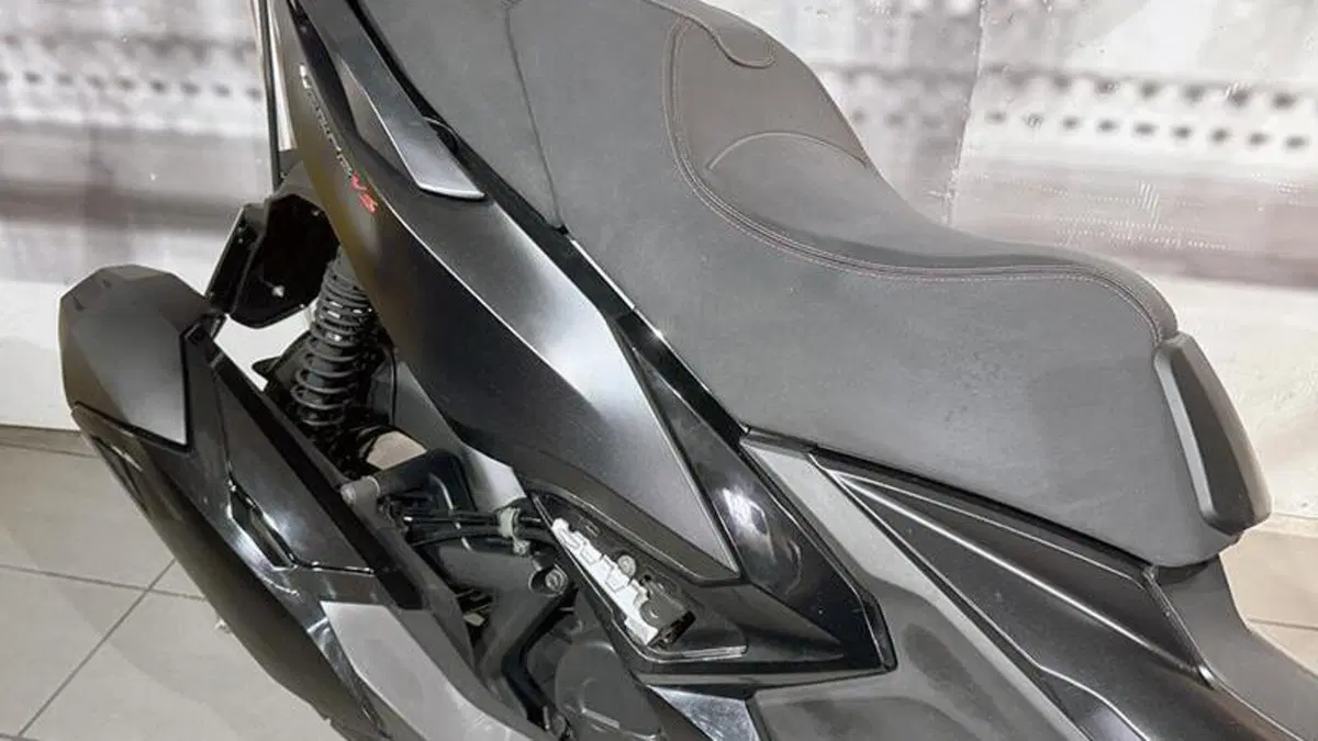 Kymco Xciting VS 400i (2023 - 26)  (3)