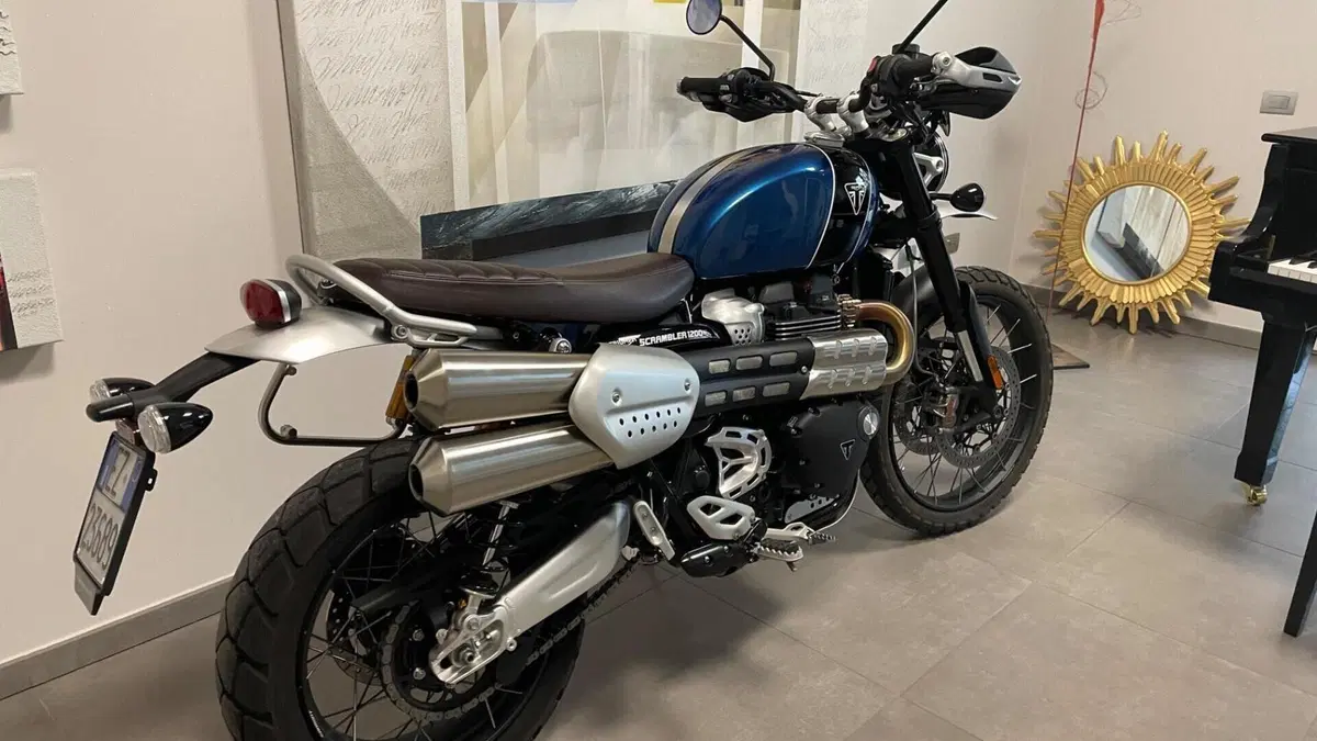 Triumph Scrambler 1200 XC (2021 - 23)  (7)