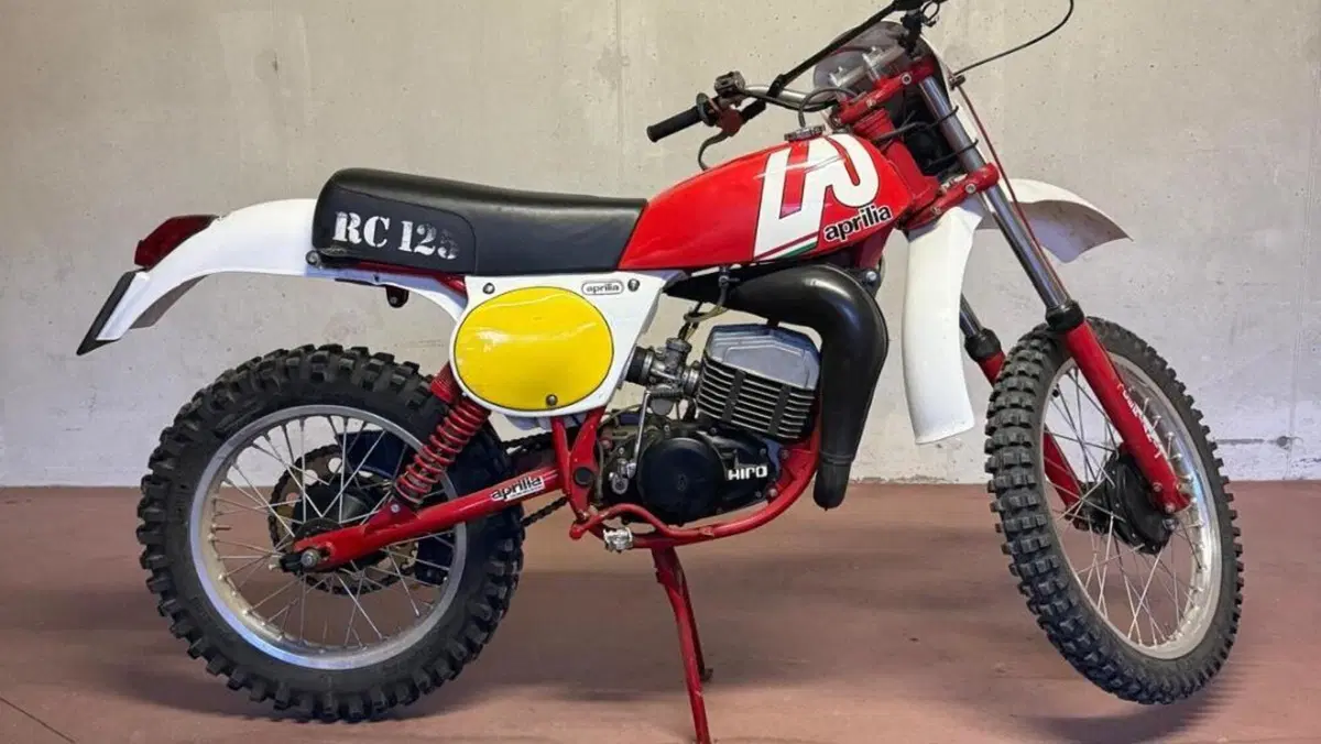 Aprilia   (4)