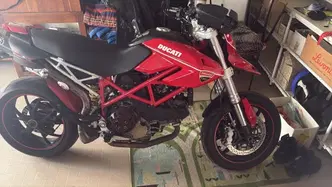 Ducati Hypermotard 1100 (2007 - 09) usata