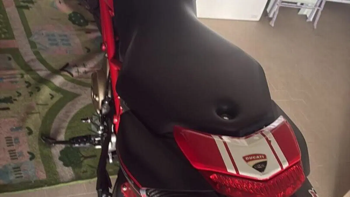 Ducati Hypermotard 1100 (2007 - 09)  (3)