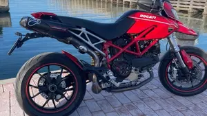 Ducati Hypermotard 1100 (2007 - 09)  (4)