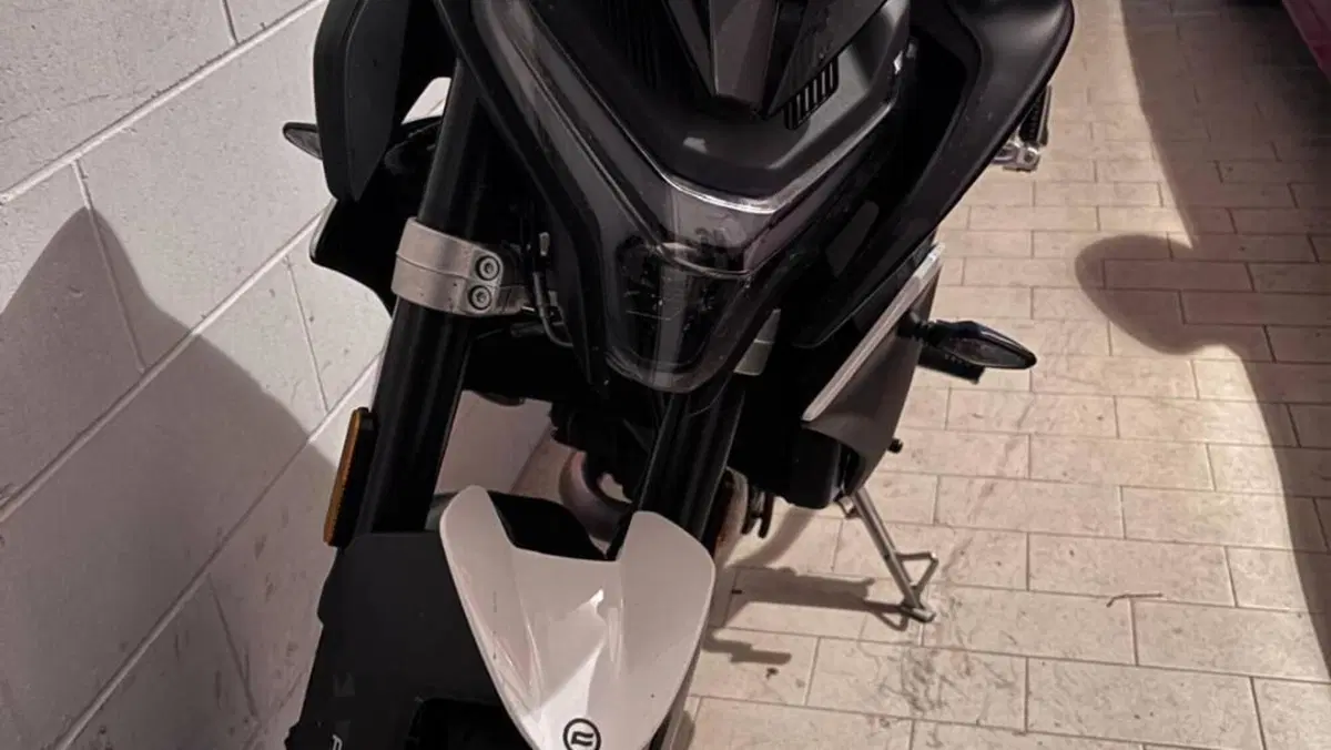 CFMOTO 800NK Advanced (2023 - 26)  (2)