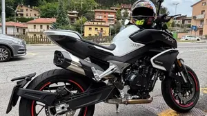 CFMOTO 800NK Advanced (2023 - 26)  (4)