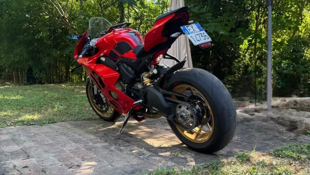 Ducati Panigale V4 (2022 - 24)  (4)