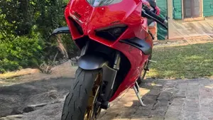 Ducati Panigale V4 (2022 - 24)  (5)