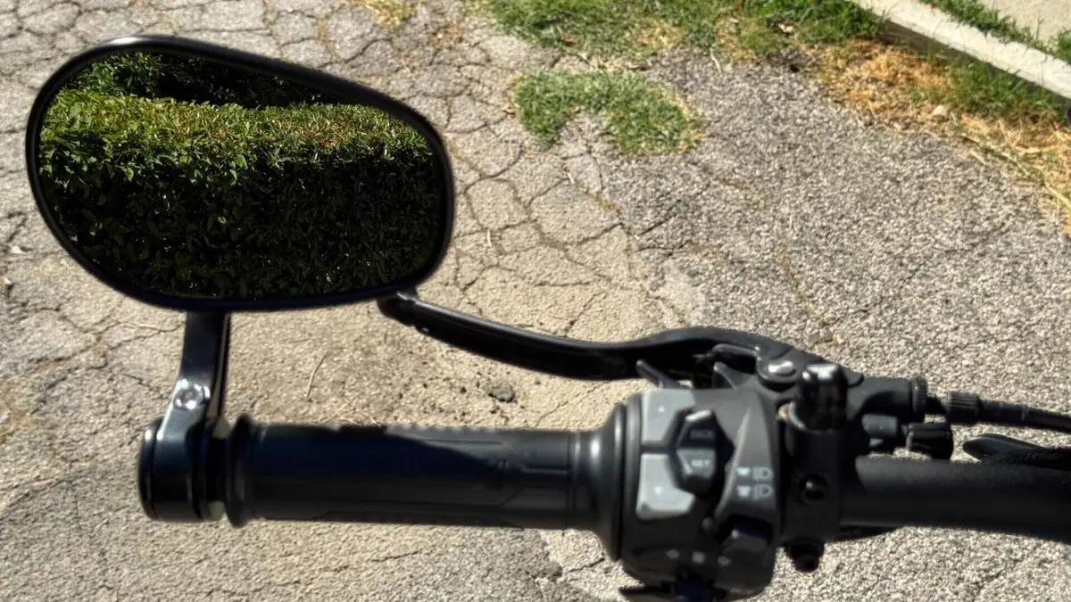 Moto Morini SEIEMMEZZO SCR (2022 - 26)  (7)