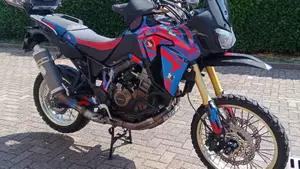 Honda Africa Twin CRF 1000L ABS (2016 - 17) 