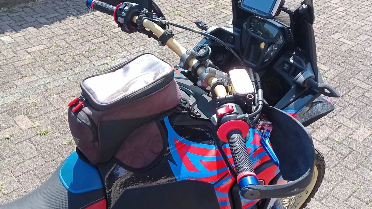 Honda Africa Twin CRF 1000L ABS (2016 - 17)  (6)