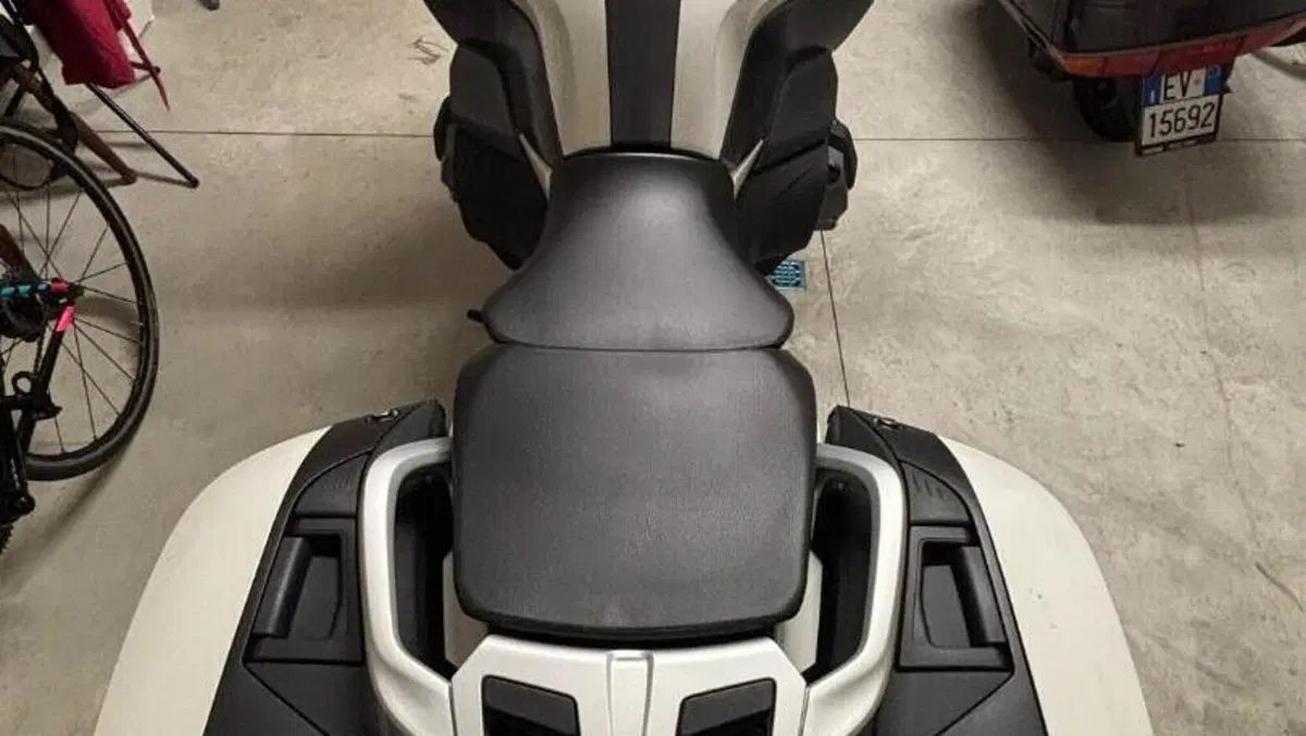 Bmw R 1250 RT (2021 - 25)  (4)