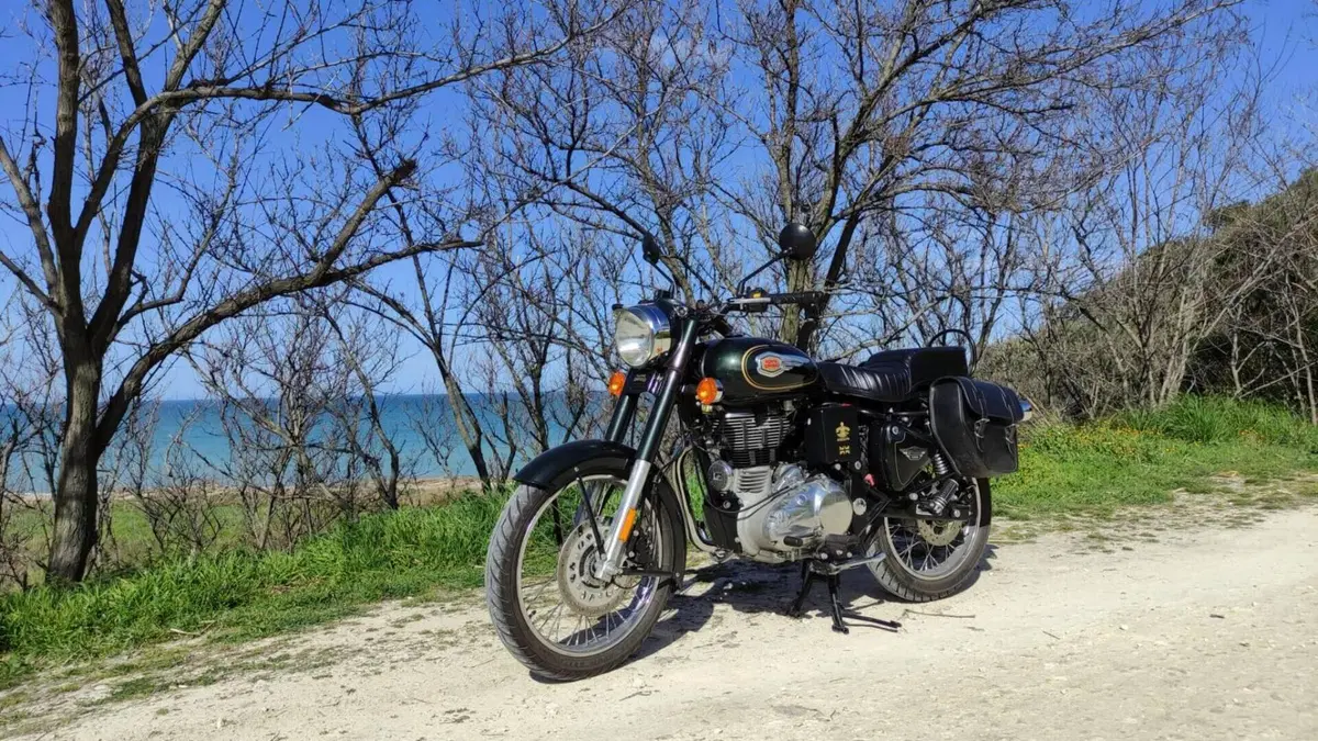 Royal Enfield Bullet 500 EFI STD - Entry Level (2017 - 20)  (3)