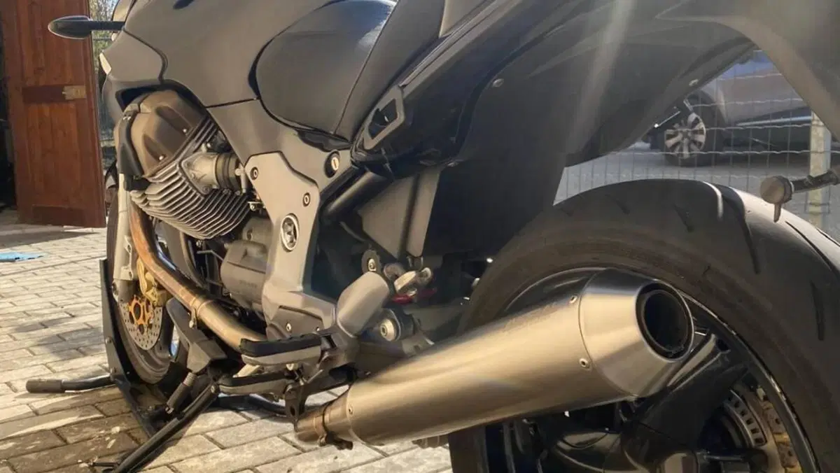 Moto Guzzi Breva V 1100 i.e.  (3)