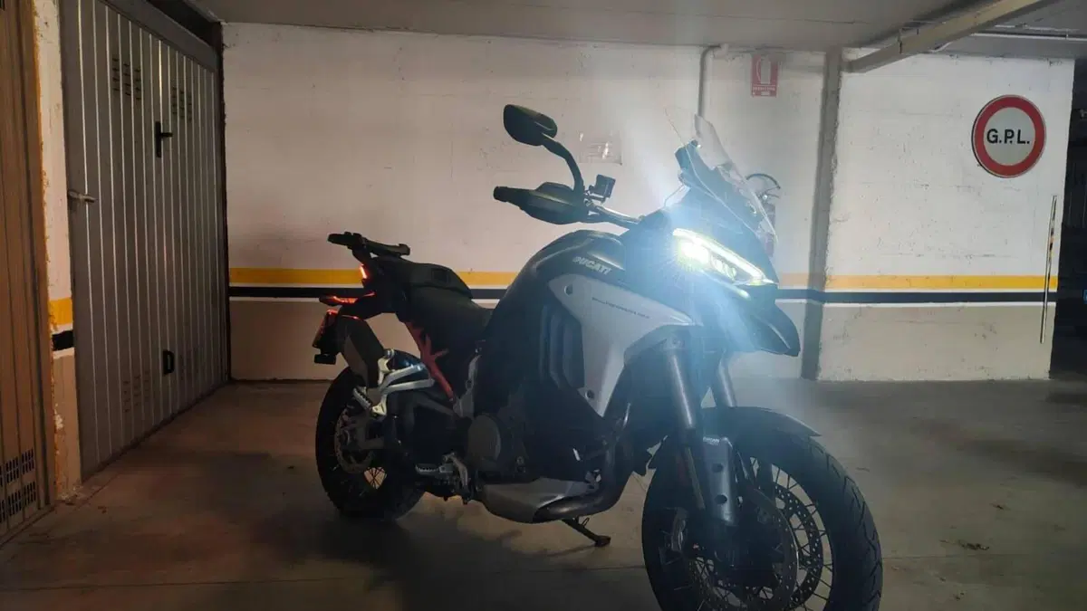 Ducati Multistrada V4 S (2021 - 24)  (4)