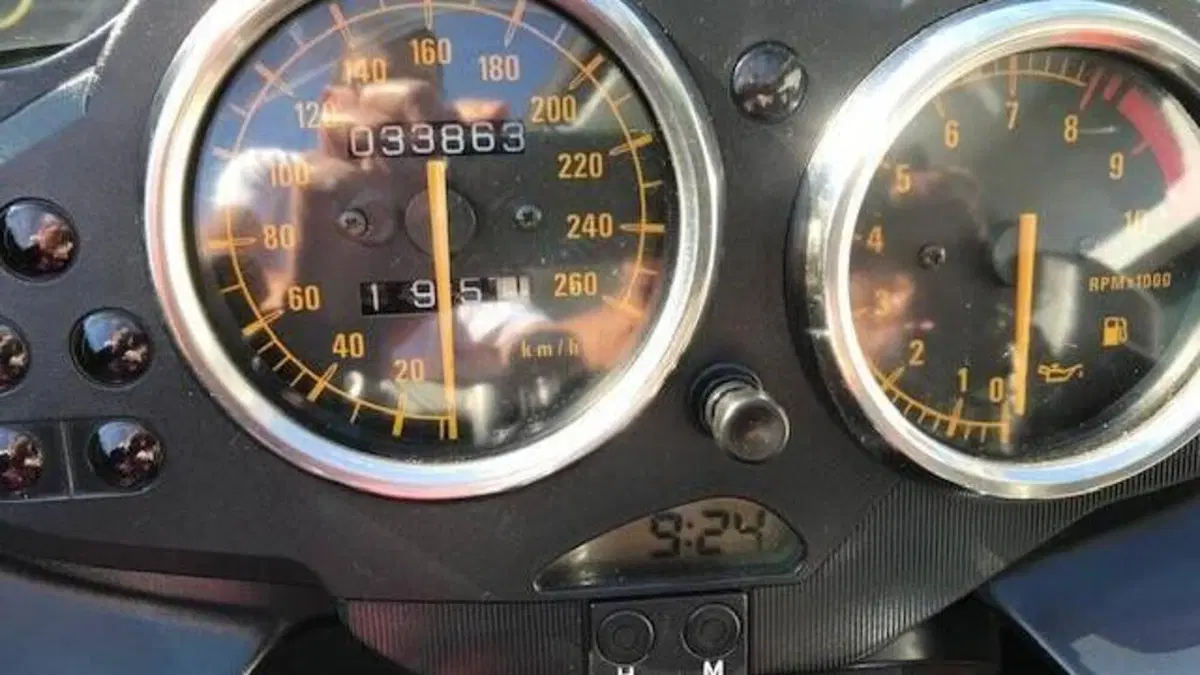 Bmw R 1100 S  (2)