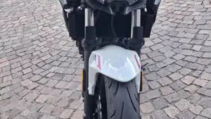 Kawasaki Z 650 (2021 - 24)  (4)